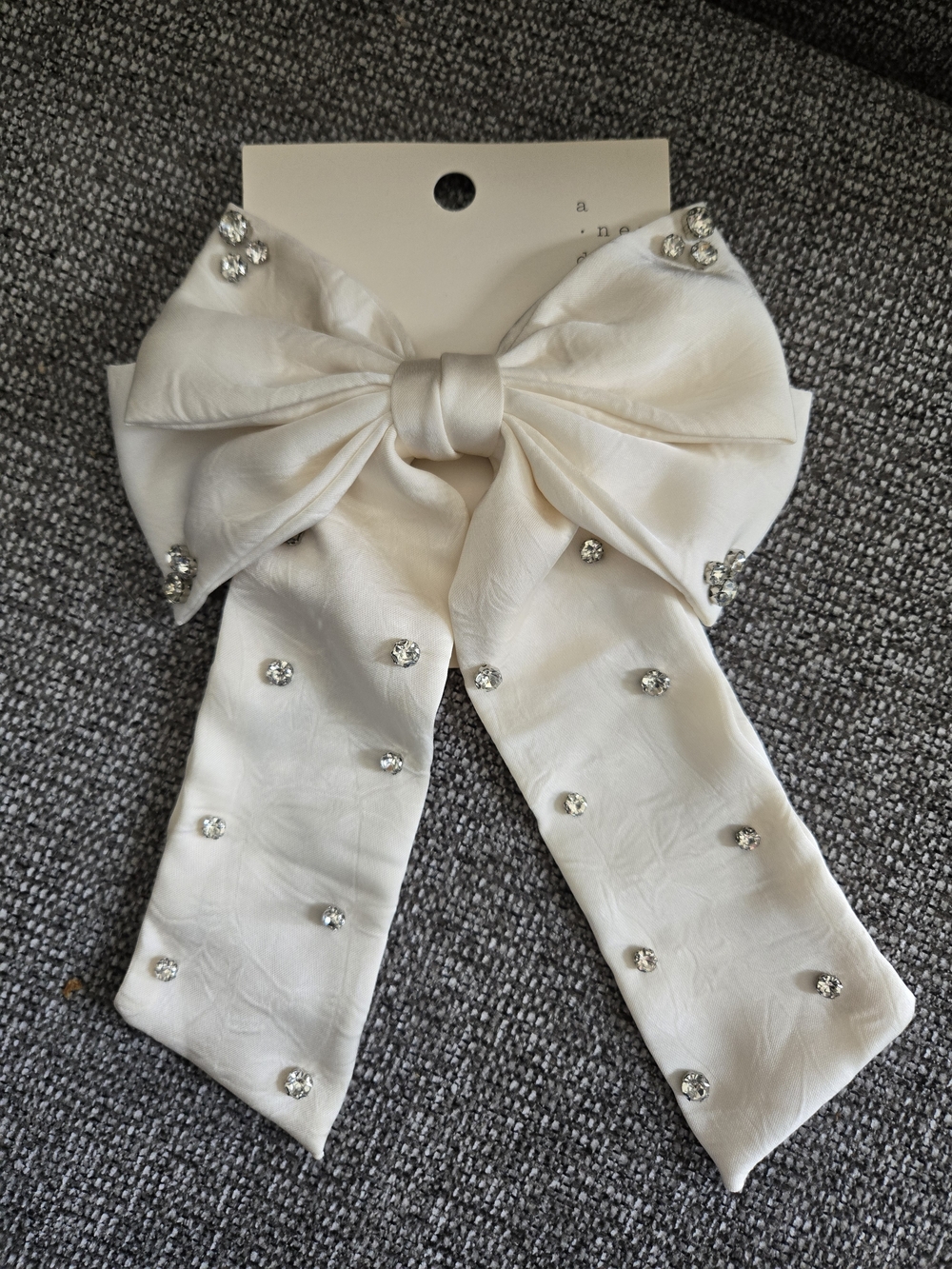 A New Day Elegant White Rhinestone Bow Hair Accessory - New with Tags